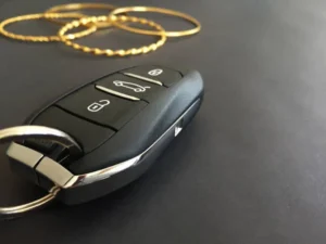 مفاتيح سيارات الكويت